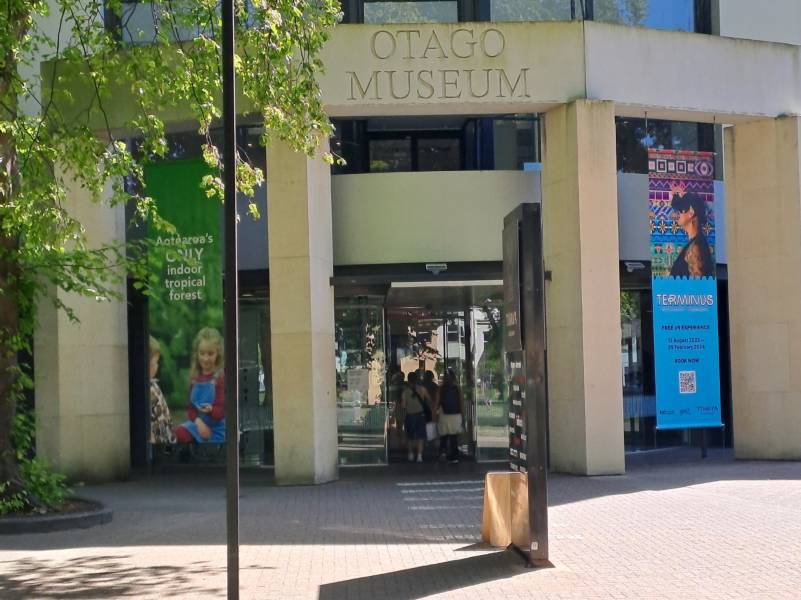 Otago Museum Entrance