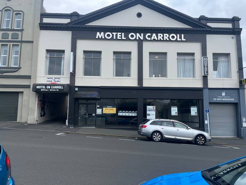 10 Carroll Exterior